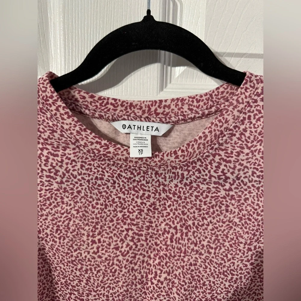 Athleta Leopard Print Pink Sleeveless Muscle Tee (XS) - Picture 10 of 16